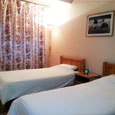 twin bedroom